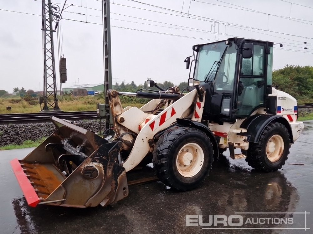 2020 CAT 908M - Kolesni nakladalec: slika 1 2020 CAT 908M - Kolesni nakladalec: slika 1