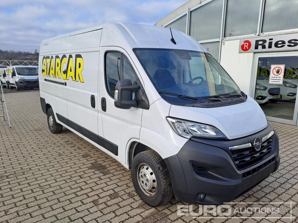 2023 Opel Movano - Furgon: slika 2 2023 Opel Movano - Furgon: slika 2