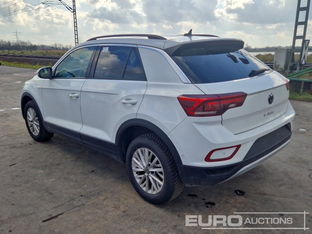 2024 Volkswagen T-Roc - SUV: slika 3 2024 Volkswagen T-Roc - SUV: slika 3