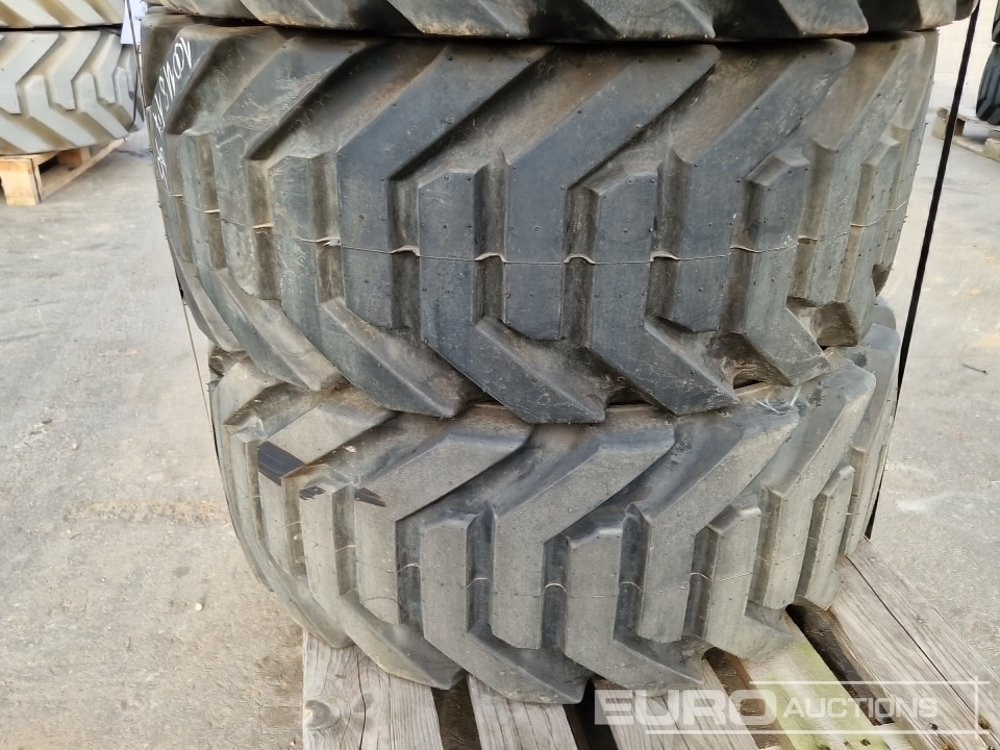 355/55D625 NHS Tyres with Rims (4 of) - Guma: slika 4 355/55D625 NHS Tyres with Rims (4 of) - Guma: slika 4