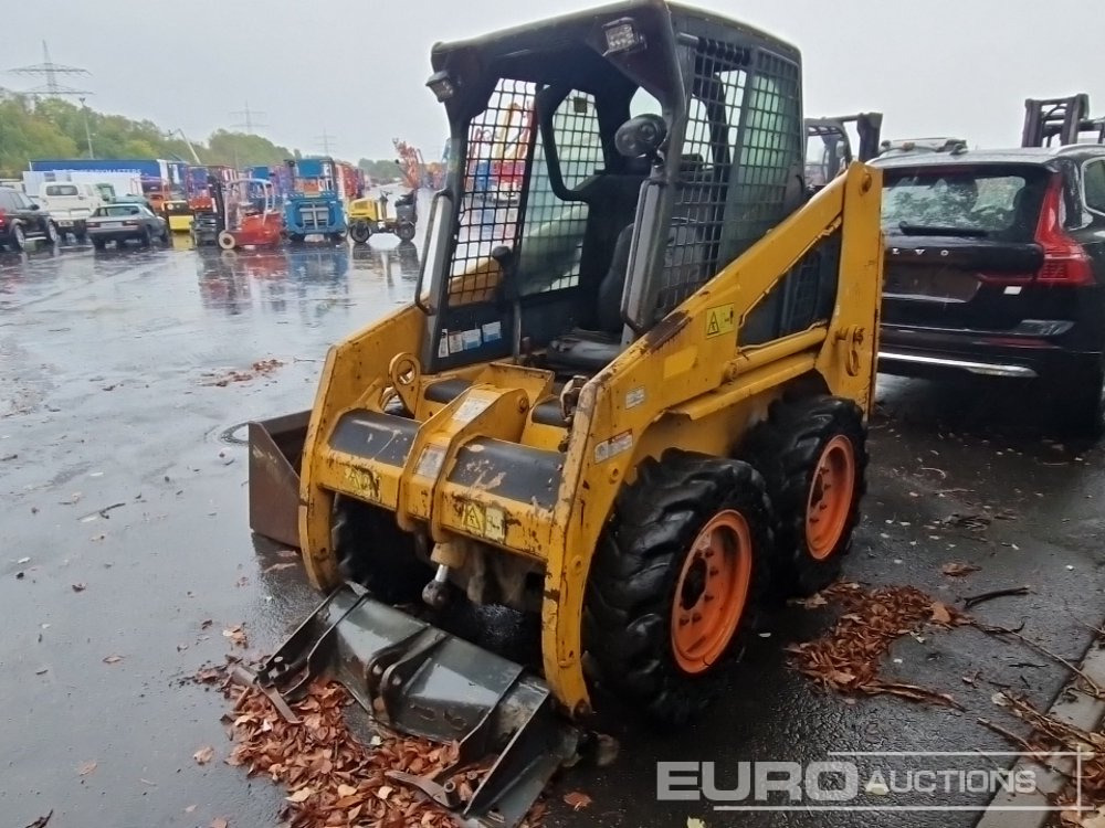 Bobcat S130 - Mini nakladalec: slika 1 Bobcat S130 - Mini nakladalec: slika 1