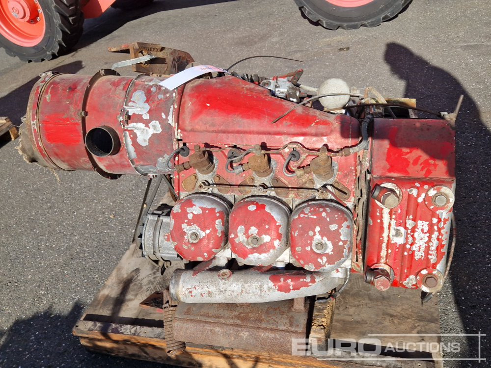 Deutz 3 Cylinder Diesel Engine - Motor: slika 5 Deutz 3 Cylinder Diesel Engine - Motor: slika 5