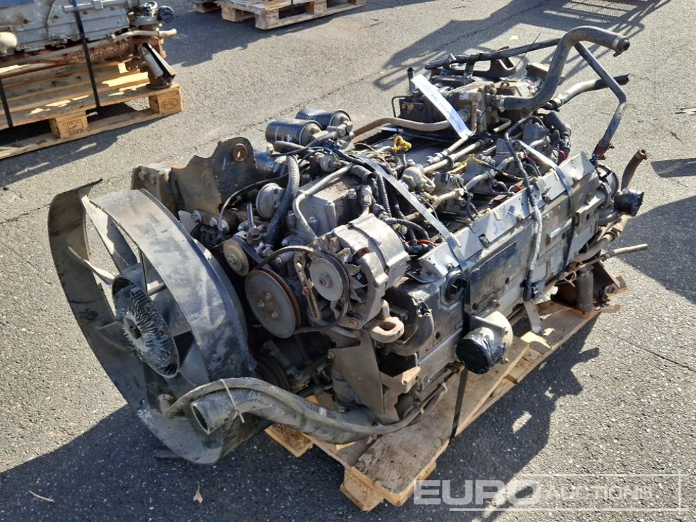 Deutz 6 Cylinder Turbo Diesel Engine - Motor: slika 3 Deutz 6 Cylinder Turbo Diesel Engine - Motor: slika 3