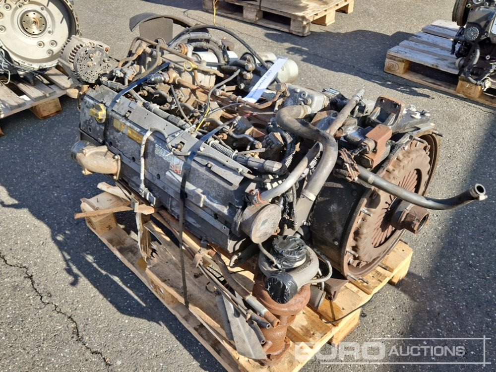 Deutz 6 Cylinder Turbo Diesel Engine - Motor: slika 4 Deutz 6 Cylinder Turbo Diesel Engine - Motor: slika 4