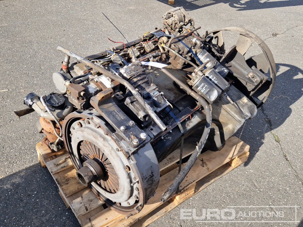 Deutz 6 Cylinder Turbo Diesel Engine - Motor: slika 1 Deutz 6 Cylinder Turbo Diesel Engine - Motor: slika 1