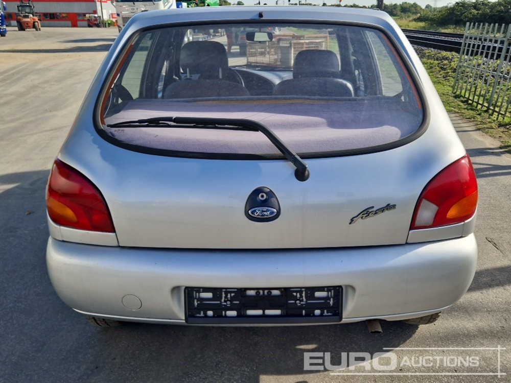 Ford Fiesta - Avtomobil: slika 4 Ford Fiesta - Avtomobil: slika 4