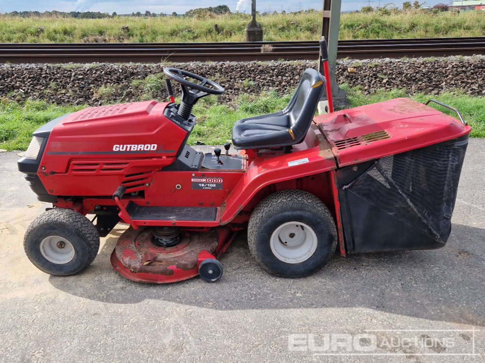 Gutbrod SPRINT3000 Ride on Lawnmower - Vrtna kosilnica: slika 2 Gutbrod SPRINT3000 Ride on Lawnmower - Vrtna kosilnica: slika 2