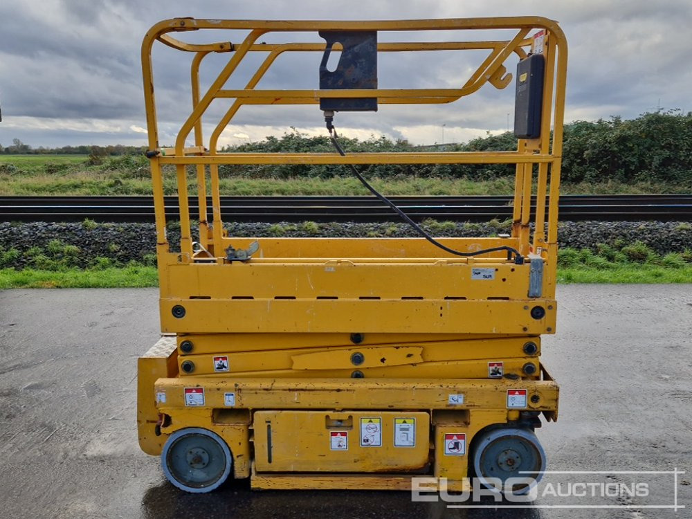 Haulotte Optimum 8 - Škarjasta dvižna ploščad: slika 2 Haulotte Optimum 8 - Škarjasta dvižna ploščad: slika 2