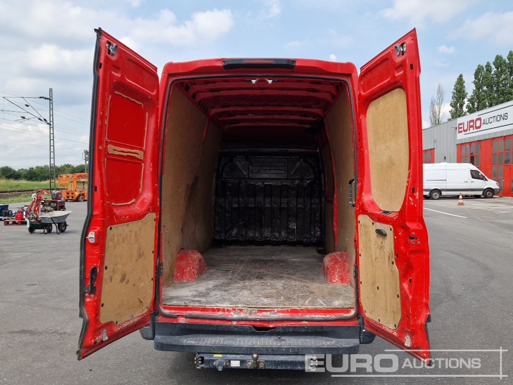Furgon Iveco Daily 35-120: slika 18
