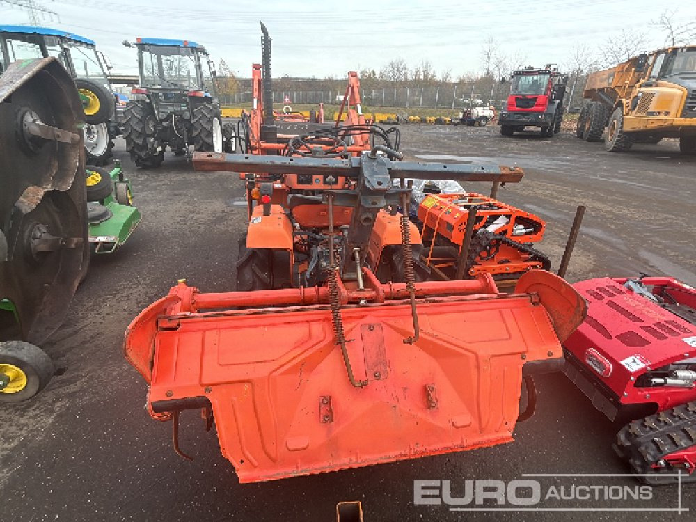 Kubota B1200 - Mini traktor: slika 4 Kubota B1200 - Mini traktor: slika 4