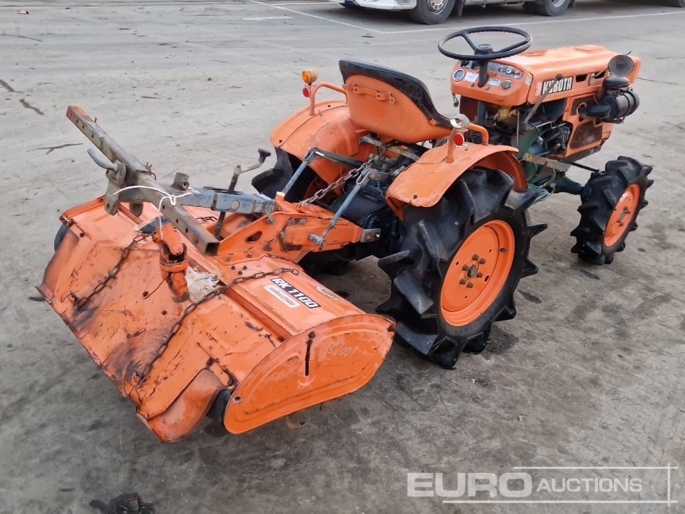 Kubota B7001 - Mini traktor: slika 4 Kubota B7001 - Mini traktor: slika 4