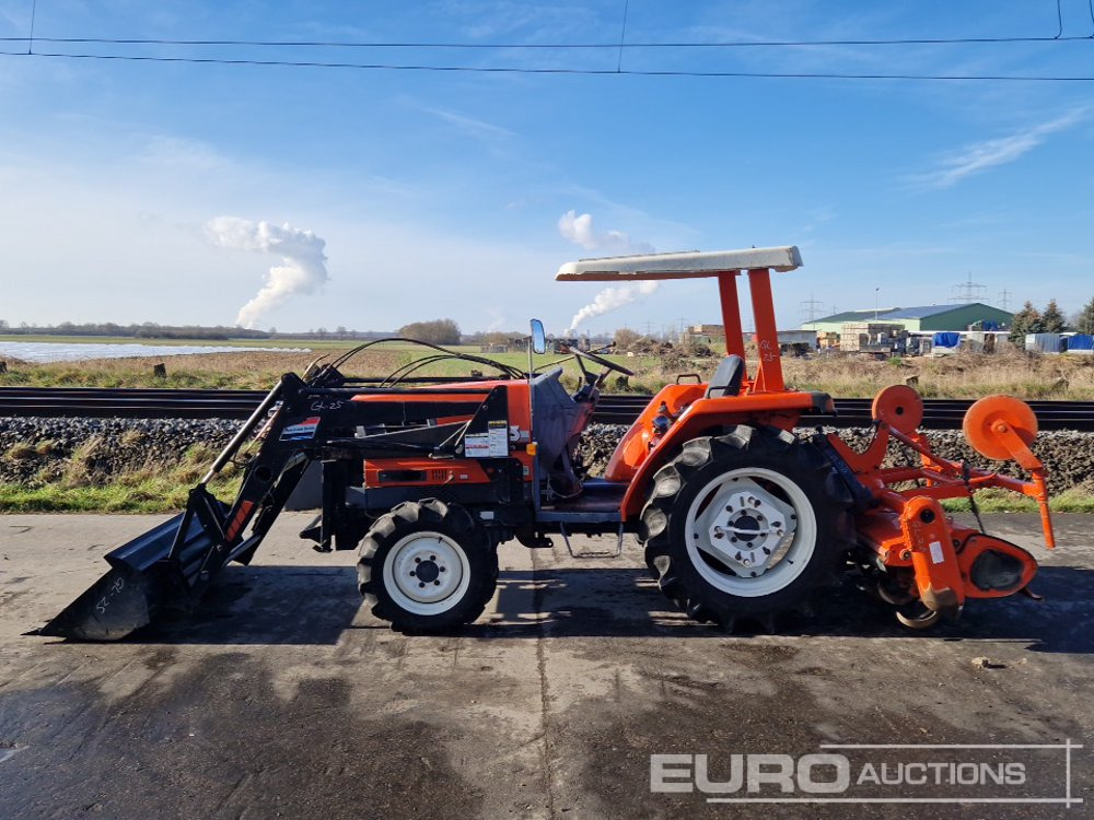 Kubota GL25 - Mini traktor: slika 2 Kubota GL25 - Mini traktor: slika 2