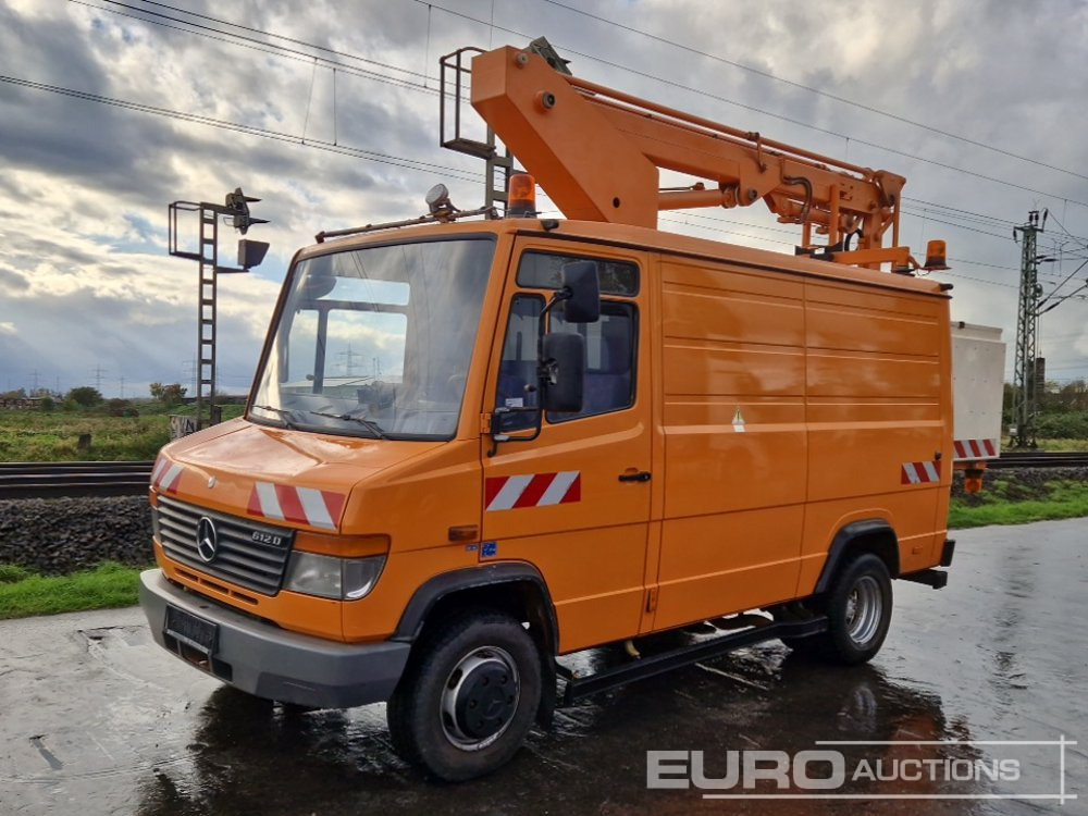 Mercedes 612D - Dvižna ploščad montirana na tovornjak: slika 1 Mercedes 612D - Dvižna ploščad montirana na tovornjak: slika 1