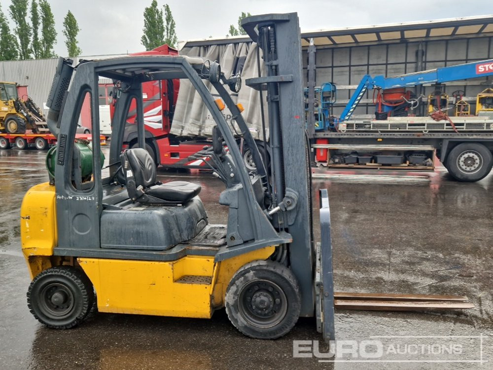 Nissan UD02A25PQ - Viličar: slika 5 Nissan UD02A25PQ - Viličar: slika 5