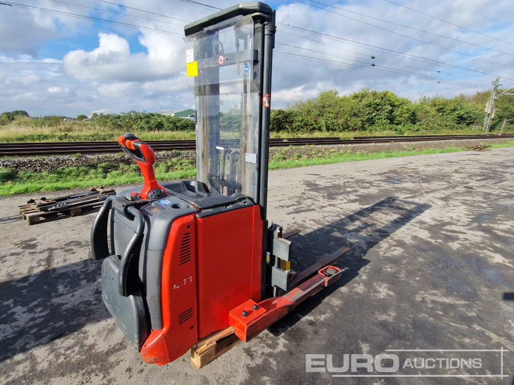 2012 Linde L14 - Oprema za rokovanje z materiali: slika 4 2012 Linde L14 - Oprema za rokovanje z materiali: slika 4