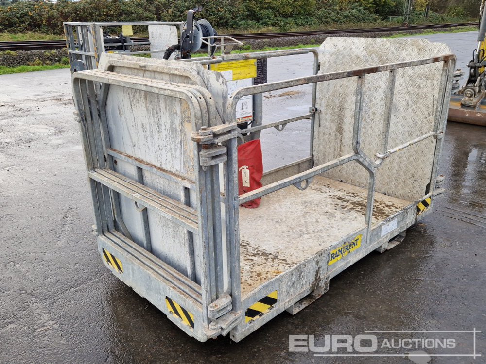 2016 JCB Manbasket to suit Telehandler - Oprema za rokovanje z materiali: slika 4 2016 JCB Manbasket to suit Telehandler - Oprema za rokovanje z materiali: slika 4