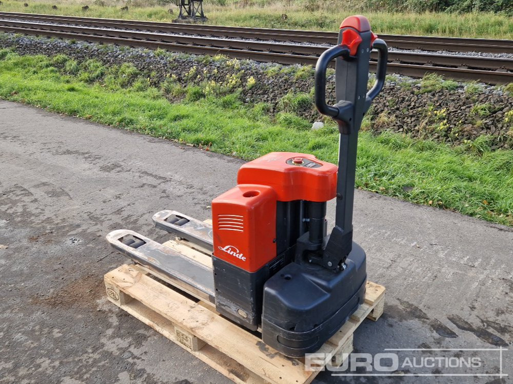 2017 Linde MT15 - Oprema za rokovanje z materiali: slika 2 2017 Linde MT15 - Oprema za rokovanje z materiali: slika 2