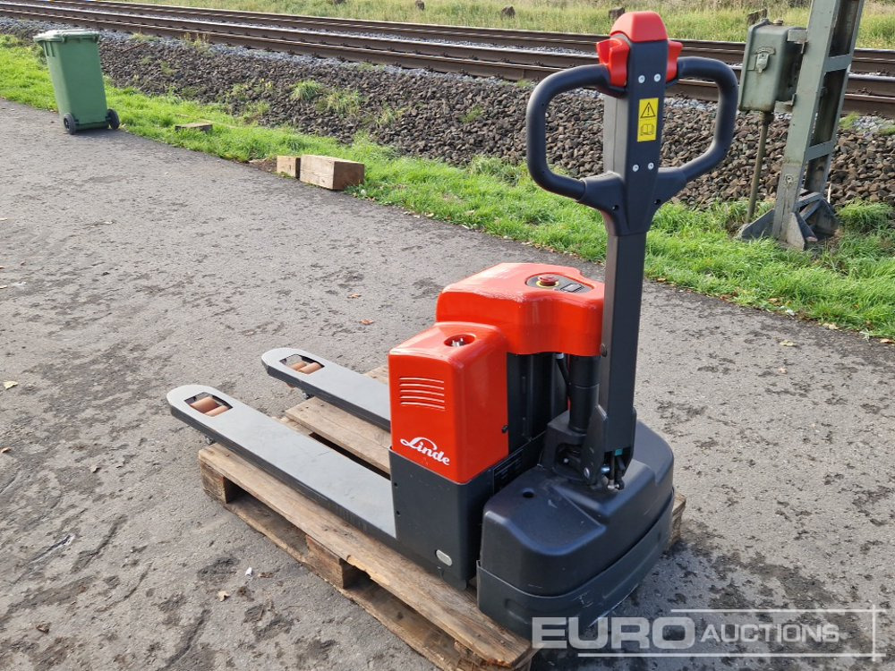 2020 Linde MT15 - Oprema za rokovanje z materiali: slika 2 2020 Linde MT15 - Oprema za rokovanje z materiali: slika 2