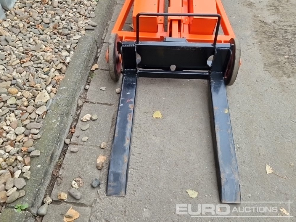 Oprema za rokovanje z materiali High Lift Pallet Truck: slika 9