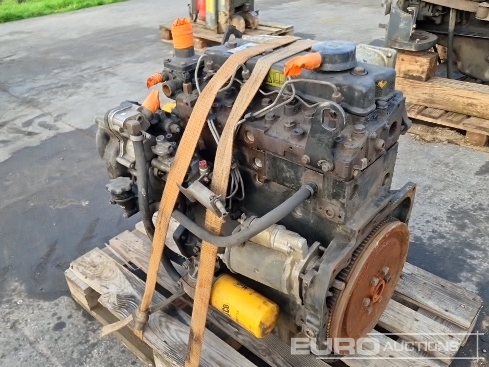 Perkins 4 Cylinder Turbo Diesel Engine - Motor: slika 4 Perkins 4 Cylinder Turbo Diesel Engine - Motor: slika 4