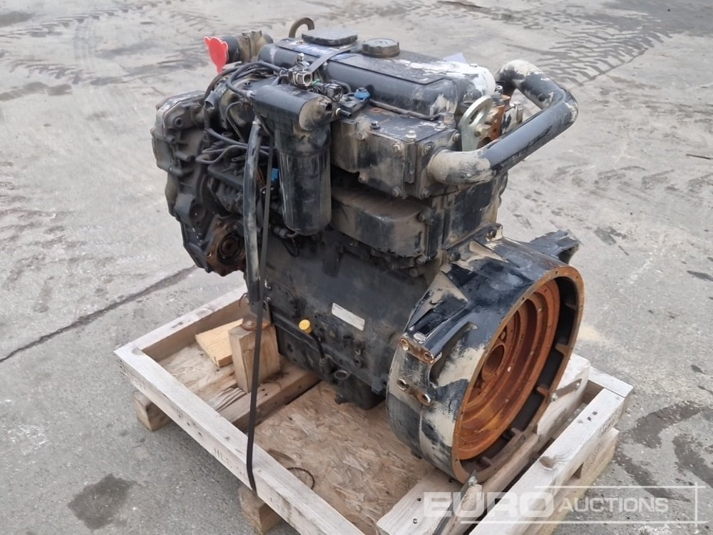 Perkins 4 Cylinder Turbo Diesel Engine - Motor: slika 4 Perkins 4 Cylinder Turbo Diesel Engine - Motor: slika 4