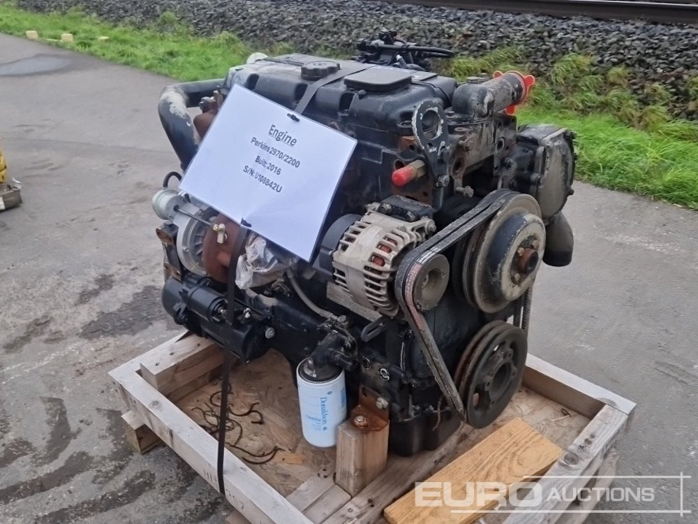 Perkins 4 Cylinder Turbo Diesel Engine - Motor: slika 2 Perkins 4 Cylinder Turbo Diesel Engine - Motor: slika 2