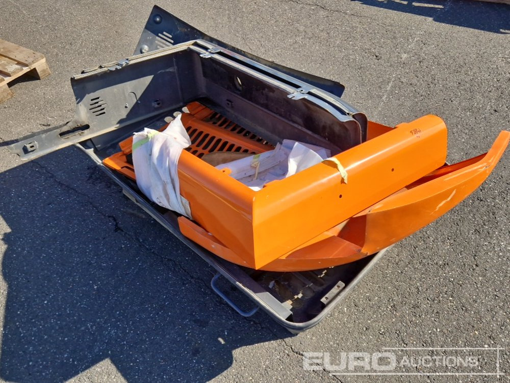 Bonnet Parts to suit Bobcat E85 - Rezervni deli: slika 3 Bonnet Parts to suit Bobcat E85 - Rezervni deli: slika 3