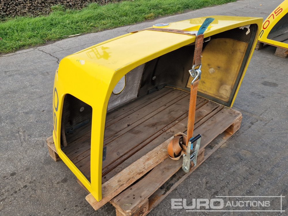 Cover to suit Kramer 750 - Rezervni deli: slika 2 Cover to suit Kramer 750 - Rezervni deli: slika 2