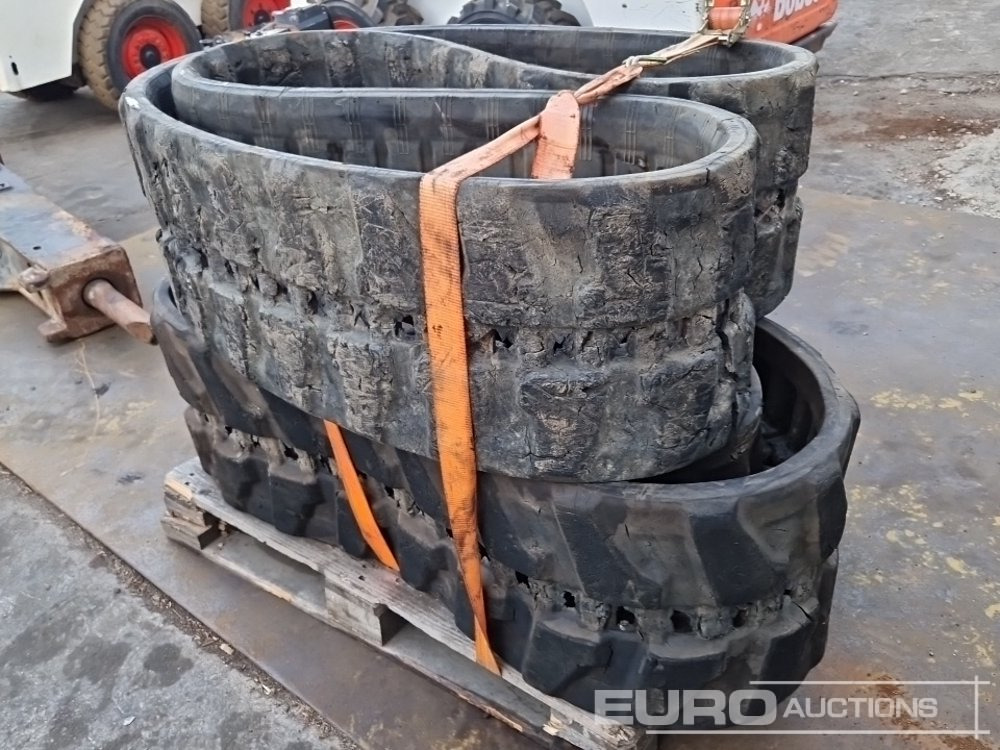 Rubber Tracks to suit Mini Excavator (2 of) - Gosenica za Gradbeni stroj: slika 2 Rubber Tracks to suit Mini Excavator (2 of) - Gosenica za Gradbeni stroj: slika 2