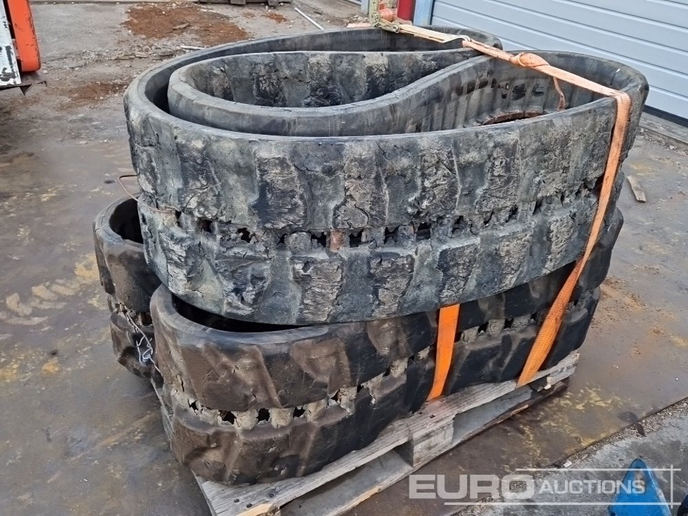 Rubber Tracks to suit Mini Excavator (2 of) - Gosenica za Gradbeni stroj: slika 1 Rubber Tracks to suit Mini Excavator (2 of) - Gosenica za Gradbeni stroj: slika 1