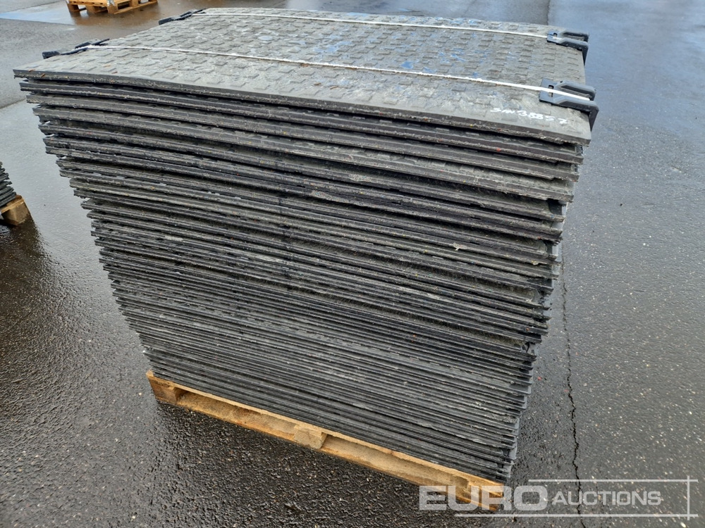 Unused Pallet of Plastic Connectable Road Plates, 1200x800x28mm, 22kg per Plate (35 of) - Gradbena oprema: slika 4 Unused Pallet of Plastic Connectable Road Plates, 1200x800x28mm, 22kg per Plate (35 of) - Gradbena oprema: slika 4