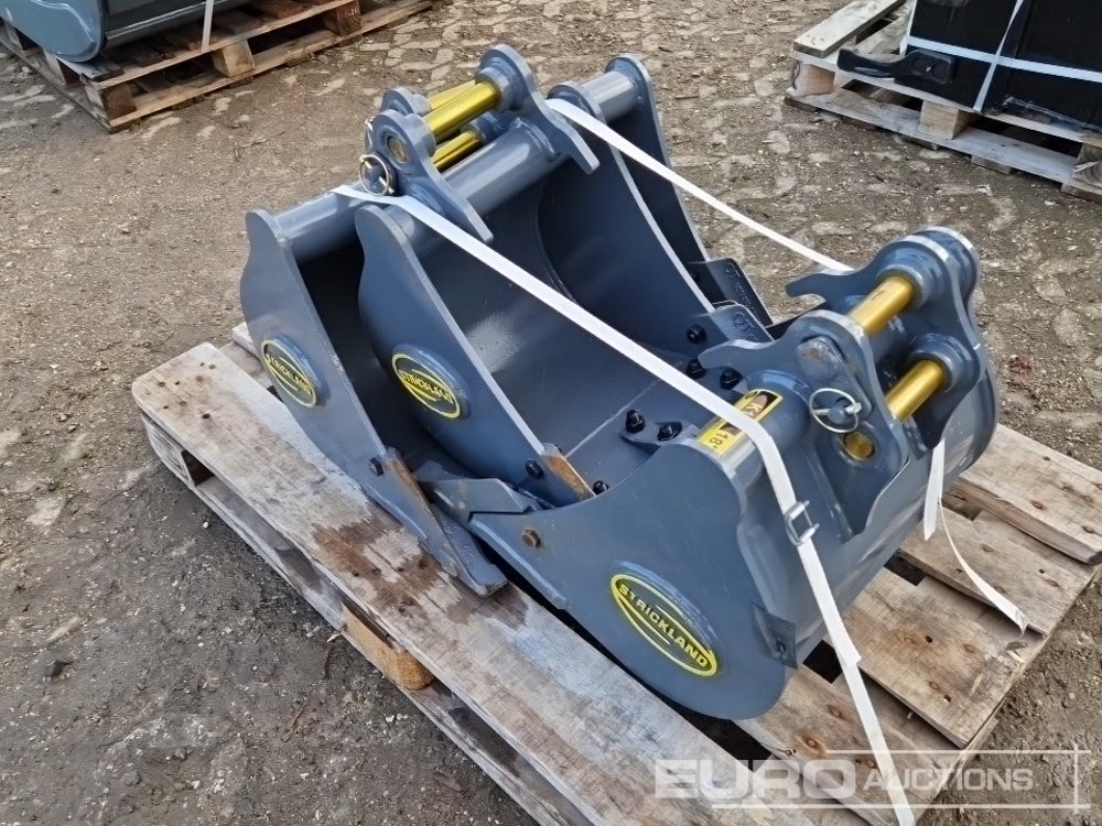 Unused Strickland 24", 18", 12" Bucket Set to suit Kubota KX15 (3 of) - Žlica: slika 4 Unused Strickland 24", 18", 12" Bucket Set to suit Kubota KX15 (3 of) - Žlica: slika 4