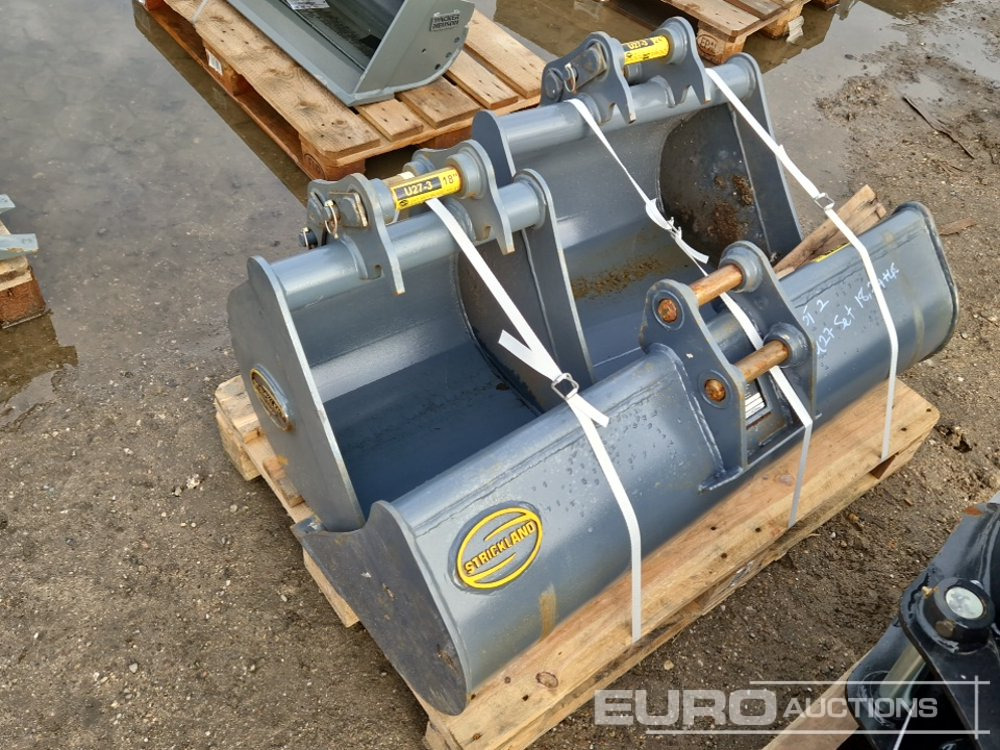 Unused Strickland 48", 24", 18" Bucket Set to suit Kubota U27 (3 of) - Žlica: slika 2 Unused Strickland 48", 24", 18" Bucket Set to suit Kubota U27 (3 of) - Žlica: slika 2