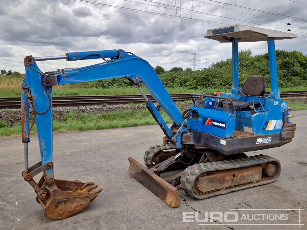 Yanmar B22 - Mini bager: slika 1 Yanmar B22 - Mini bager: slika 1