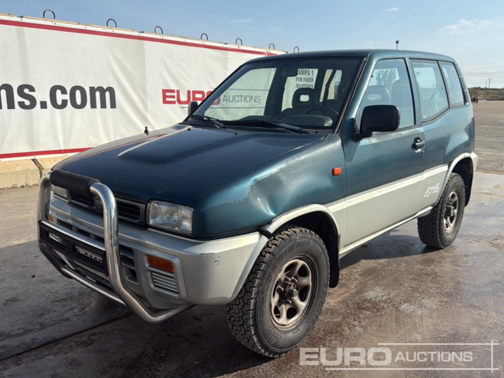 1995 Nissan Terrano II - SUV: slika 1 1995 Nissan Terrano II - SUV: slika 1