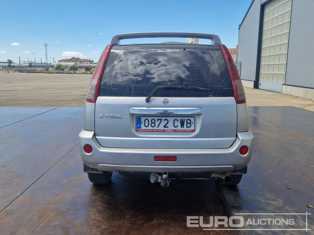 2004 Nissan X-Trail - SUV: slika 4 2004 Nissan X-Trail - SUV: slika 4