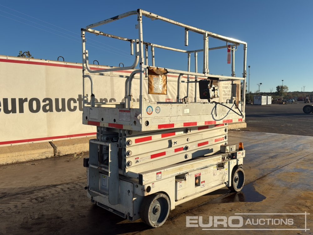 2014 Haulotte Compact 12 - Dvižna ploščad: slika 5 2014 Haulotte Compact 12 - Dvižna ploščad: slika 5