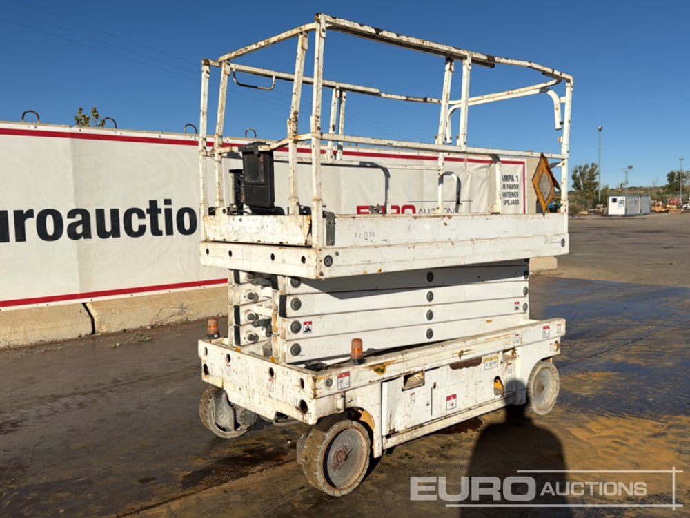 2014 Haulotte Compact 12 - Dvižna ploščad: slika 5 2014 Haulotte Compact 12 - Dvižna ploščad: slika 5