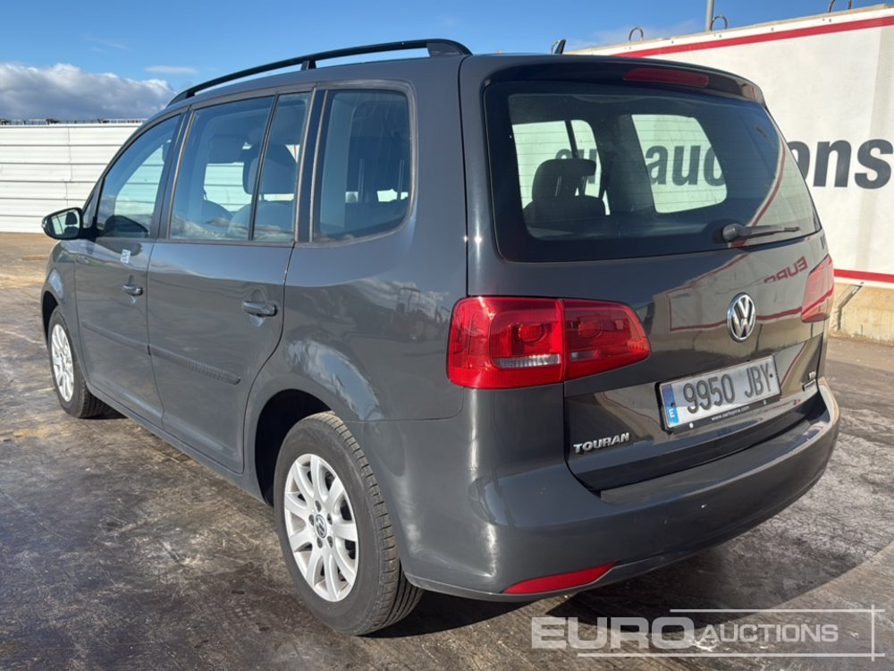 2015 Volkswagen Touran - Avtomobil: slika 3 2015 Volkswagen Touran - Avtomobil: slika 3