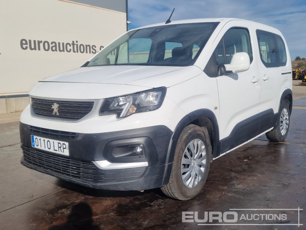 2021 Peugeot RIFTER - Potniški kombi, Dostavno vozilo z dvojno kabino: slika 1 2021 Peugeot RIFTER - Potniški kombi, Dostavno vozilo z dvojno kabino: slika 1