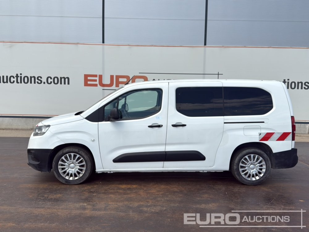 2020 Toyota Proace City - Dostavno vozilo: slika 2 2020 Toyota Proace City - Dostavno vozilo: slika 2