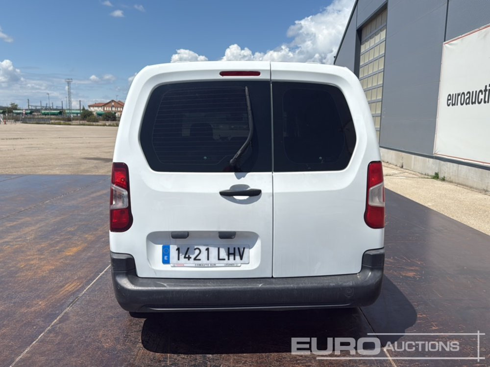 2020 Toyota Proace City - Dostavno vozilo: slika 4 2020 Toyota Proace City - Dostavno vozilo: slika 4