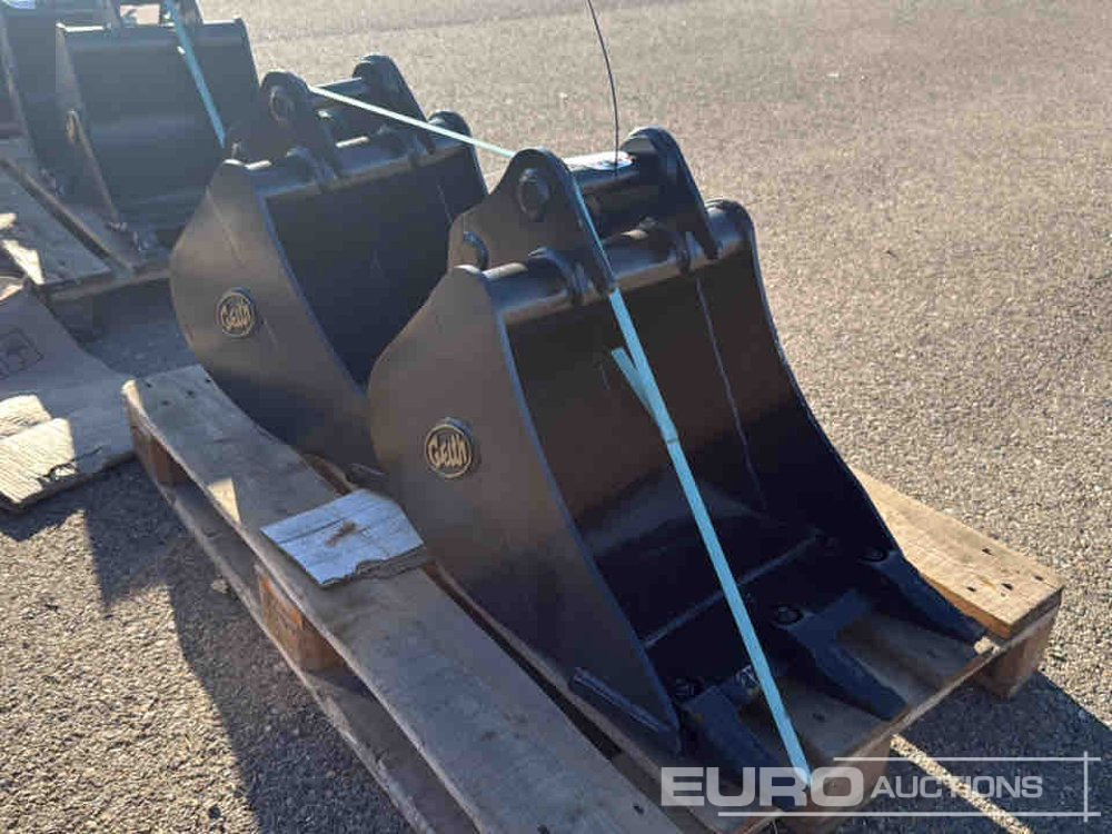 Geith Digging Bucket H03-0450-11404 to suit MCR1009 (S/Ns 1175041, 1175042) (2 of) - Žlica: slika 1 Geith Digging Bucket H03-0450-11404 to suit MCR1009 (S/Ns 1175041, 1175042) (2 of) - Žlica: slika 1