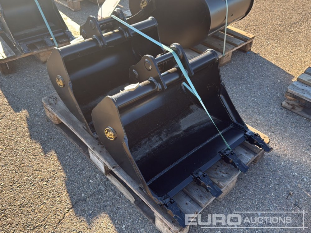 Geith Digging Bucket H03-0700-11702 to suit MCR1009 (S/Ns 1171864,1171865) (2 of) - Žlica: slika 1 Geith Digging Bucket H03-0700-11702 to suit MCR1009 (S/Ns 1171864,1171865) (2 of) - Žlica: slika 1