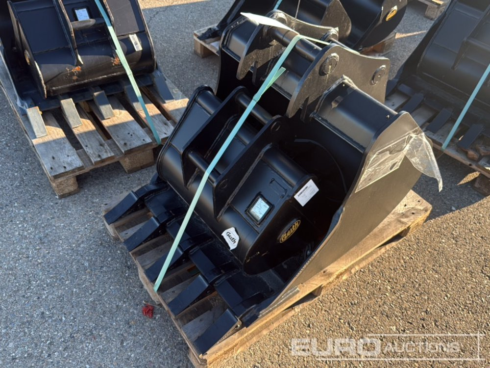 Geith Digging Bucket H04-0600 to suit QR40 (S/N 1091322), Bucket LGT000BA40750SV to suit 6-10 Ton Excavator (S/N 1163396) - Žlica: slika 2 Geith Digging Bucket H04-0600 to suit QR40 (S/N 1091322), Bucket LGT000BA40750SV to suit 6-10 Ton Excavator (S/N 1163396) - Žlica: slika 2