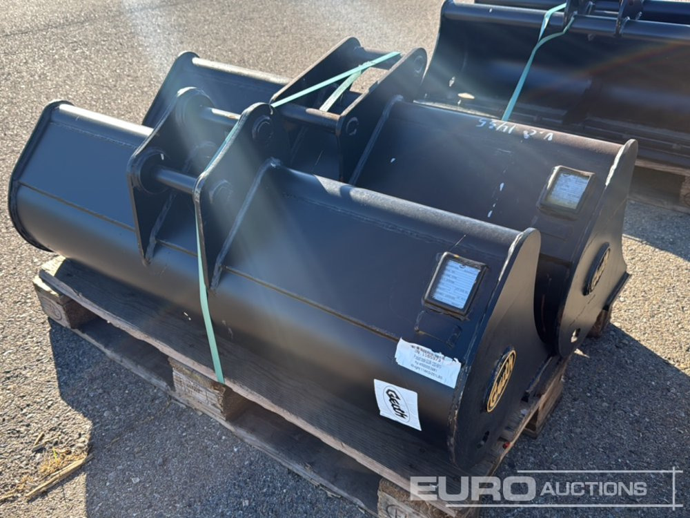 Geith G03R-1200-9199 to suit MCR1009 (S/N 1165973), Ditching Bucket G04-1200-311 to suit QR40 (S/N 1073314) - Žlica: slika 4 Geith G03R-1200-9199 to suit MCR1009 (S/N 1165973), Ditching Bucket G04-1200-311 to suit QR40 (S/N 1073314) - Žlica: slika 4