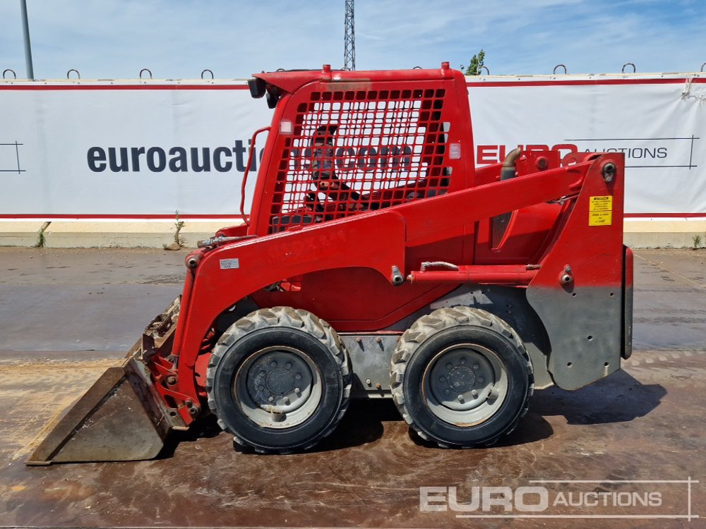 Komatsu SK-714 - Mini nakladalec: slika 2 Komatsu SK-714 - Mini nakladalec: slika 2