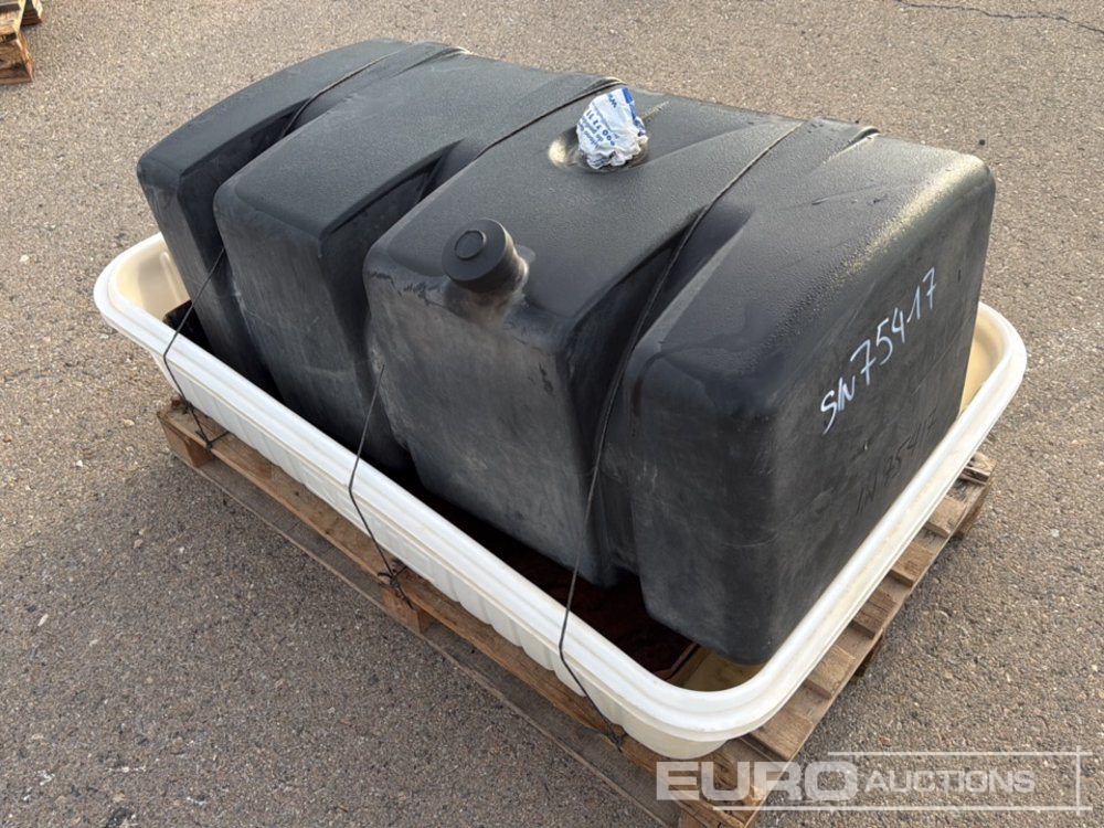 Plastic Fuel Bowser - Rezervoar za skladiščenje: slika 1 Plastic Fuel Bowser - Rezervoar za skladiščenje: slika 1