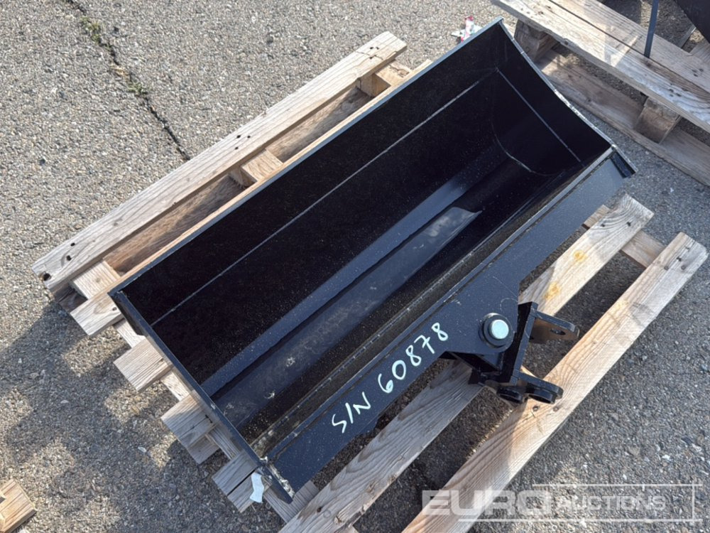 Unused 2025 Captok 32" Tilt Ditching Bucket to suit Mini Excavator / Cazo - Žlica: slika 1 Unused 2025 Captok 32" Tilt Ditching Bucket to suit Mini Excavator / Cazo - Žlica: slika 1