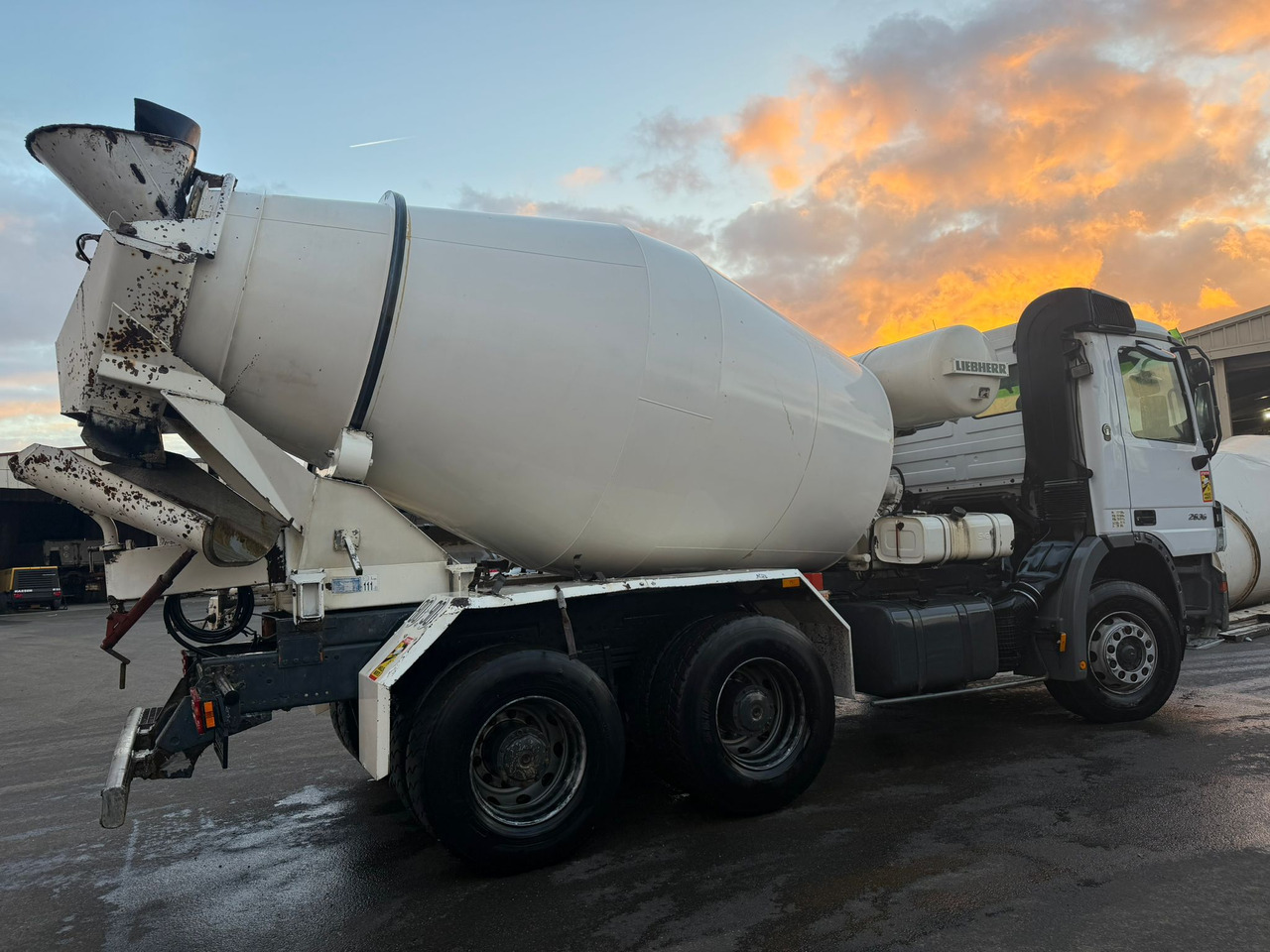 Camion béton Mercedes Benz Arocs 2636 6x4 FR-903-ND - Avtomešalec: slika 4 Camion béton Mercedes Benz Arocs 2636 6x4 FR-903-ND - Avtomešalec: slika 4